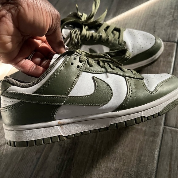 Nike dunks - Picture 2 of 2